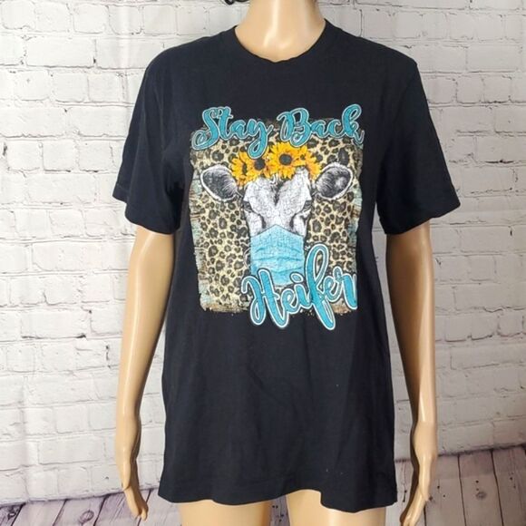 Covid Pandemic Masked Cow Distressed  Graphic Print Tee - Picture 2 of 6